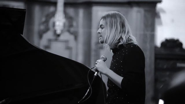 Thierry Amiel - Les mots bleus - Extrait смотреть онлайн