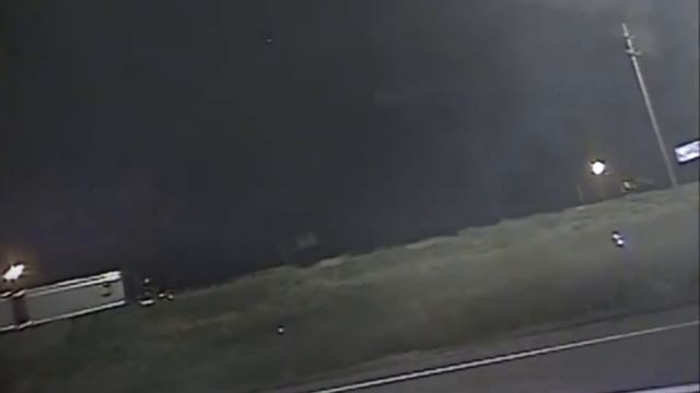 Police take wrong-way driver crash on purpose to protect others смотреть онлайн