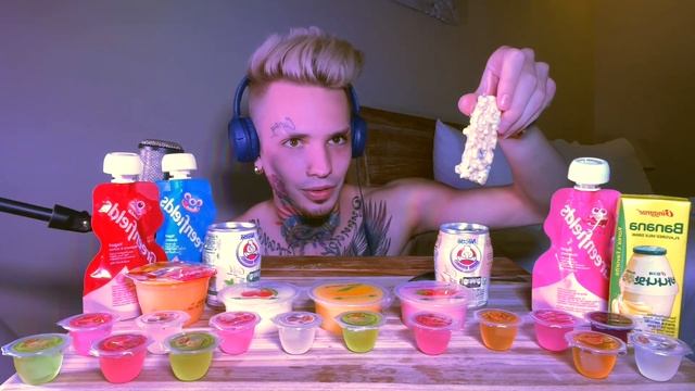 МУКБАНГ / ЖЕЛЕЙНЫЕ ЙОГУРТЫ ? Я ПЕРЕЕЗЖАЮ ? #мукбанг #желе #йогурт #асмр #mukbang