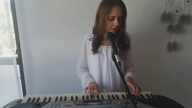 Fell In Love With An Alien - The Kelly Family - cover (keyboard+wokal) смотреть онлайн