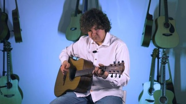 Бой гитар из массива кедра Crafter D7/nc vs Lag T170D