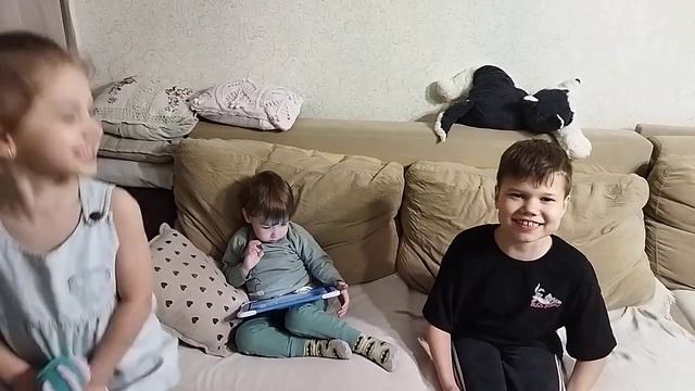 дети передают привет дядюшке смотреть онлайн