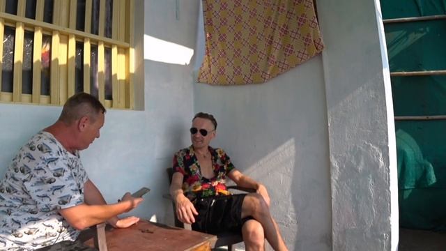 Гоа. Арамболь. Ден Супер Эго. Как сейчас живет человек, который брал интервью у Игоря Крутого смотреть онлайн