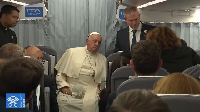Pope Francis, press conference on return flight from Marseille, September 23 2023 смотреть онлайн