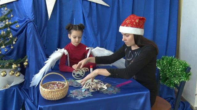 Мастер-класс по изготовлению объёмной снежинки из бумаги. Мастерская деда Мороза #5 смотреть онлайн