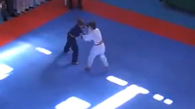 Власов,дзюдо,22.10.11.avi смотреть онлайн