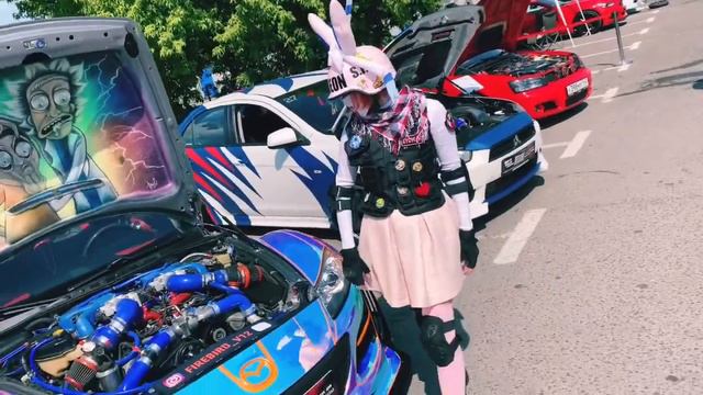 Кто же это? 😳 смотреть онлайн