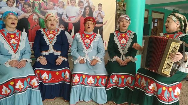 "Песня про кумовьев" вокальная женская группа "Заряночка" смотреть онлайн