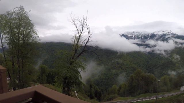 Вид с балкона отеля Riders Lodge. Пример съемки GoPro HERO5 Black смотреть онлайн