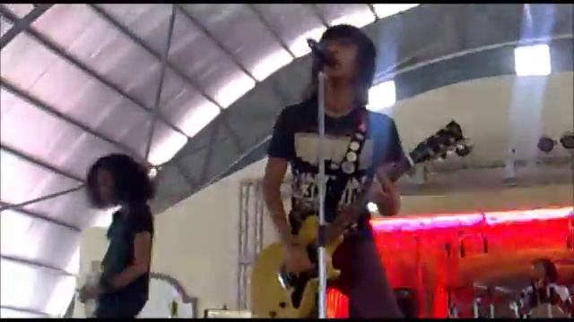 The JESPERS - Go Away @ Arena Square смотреть онлайн