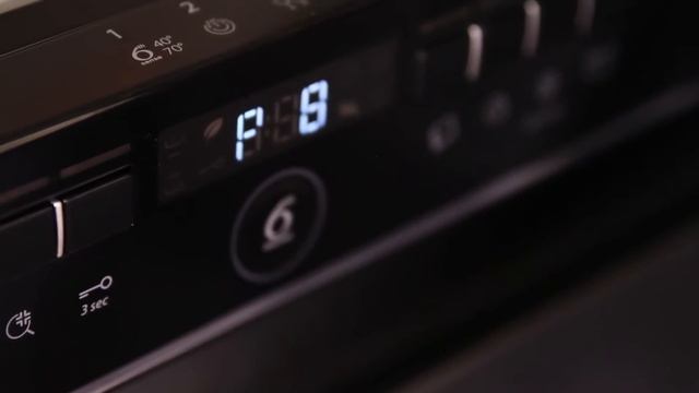 Whirlpool ADPU602IX opvaskemaskine смотреть онлайн