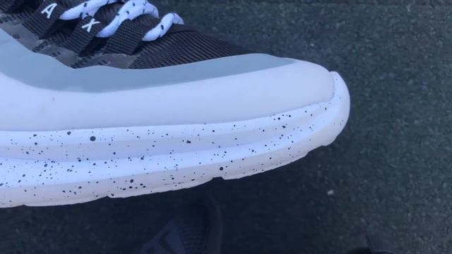 NIKE AIR MAX AXIS PREMIUM смотреть онлайн