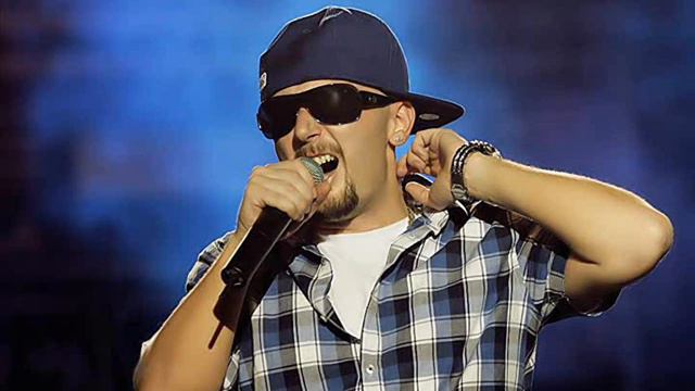 Presioni ft UniKKatil - Qonu Kceni (Official Video 2012) смотреть онлайн