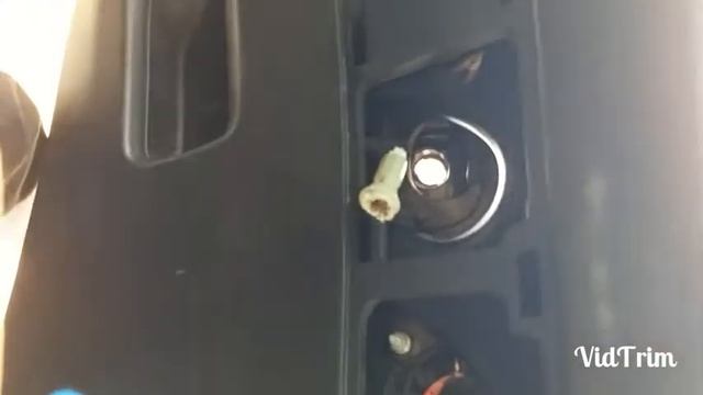 [TUTO] Comment changer l'éclairage de marche arrière sur Honda civic 8 смотреть онлайн