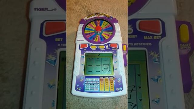 Rare 1998 Tiger Electronics wheel of Fortune slots lcd game смотреть онлайн