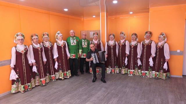 "Крапива-лебеда" - Народный хор имени Владимира Шульги ГТК "Любимовка" смотреть онлайн