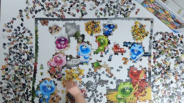 Doing the 2000 Piece Jigsaw Puzzle "Gelini Passionate Cooks" by Ravensburger (A Puzzle Time Lapse) смотреть онлайн