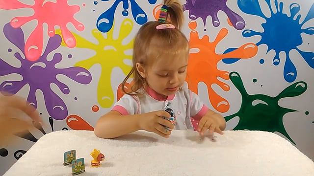 ЭНГРИ БЕРДЗ КИНДЕР коллекционная игрушка. Angry Birds KINDER collectible toy. смотреть онлайн