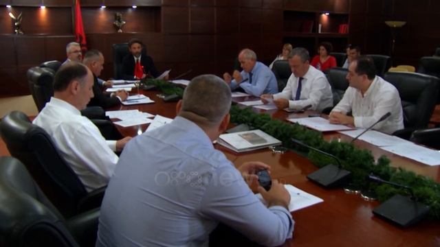 Fluks ankesash ndaj gjyqtarëve, Metani: Kemi kërkuar 8 procedime magjistratësh смотреть онлайн