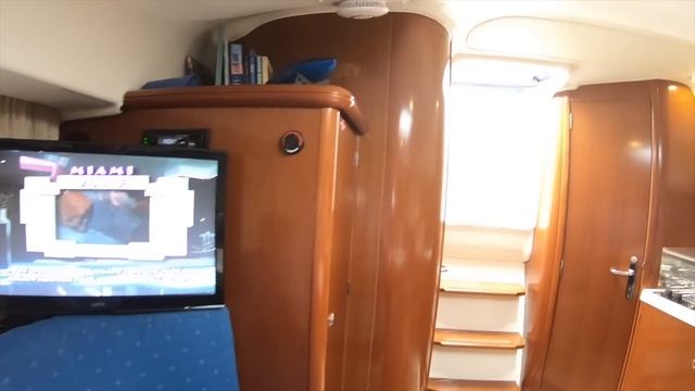 MY OWN BOAT : Jeanneau Leader 805 Full Tour