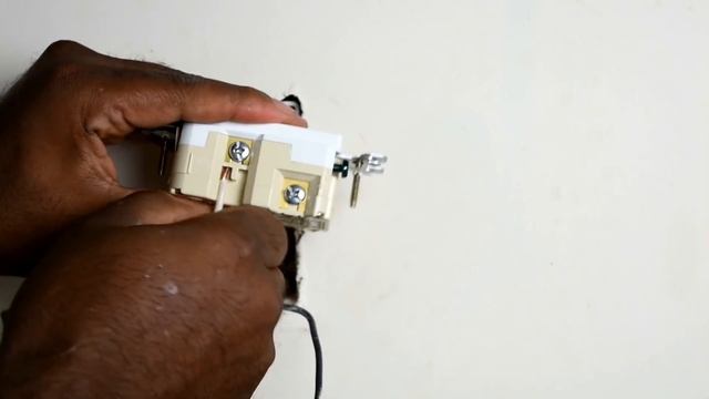 How to install or replace a GFCI Outlet смотреть онлайн