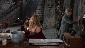 ?Смотреть Крутой Ужастик?Бодрость духов