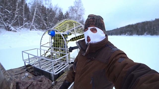 Универсальная техника для рыбалки / Аэролодка зимой смотреть онлайн