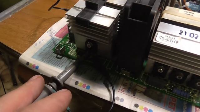 Ремонт сварочного аппарата TELWIN FORCE 165. Не включается. Замена диодов. смотреть онлайн
