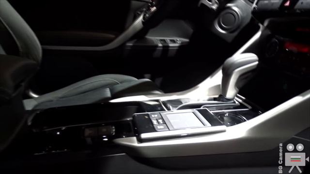 Mitsubishi Eclipse Cross - Interior, Exterior, Walkaround - Brussels Motor Show смотреть онлайн