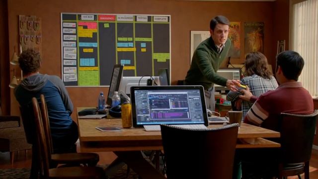 Scrum Silicon Valley S01E05 RUS смотреть онлайн