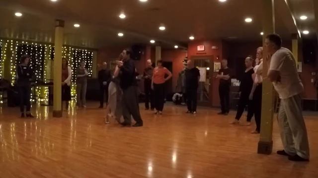 Milonga Short Sequences from the class смотреть онлайн
