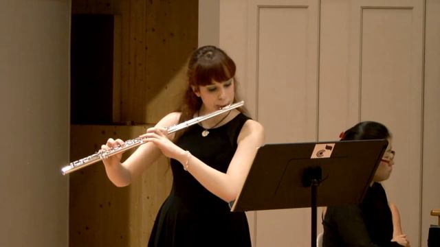 Carl Reinecke Concerto in Re magg op 283 Finale Rebecca Taio, flauto-Yoko Kimura, pianoforte. смотреть онлайн