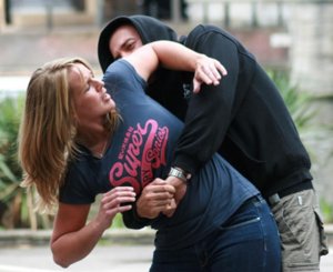 ПРИЕМЫ САМООБОРОНЫ