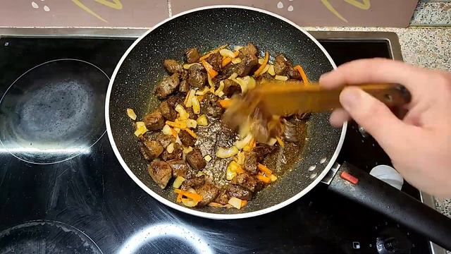 Гуляш с пюрешкой, делаю так всегда ! Пальчики оближешь" смотреть онлайн