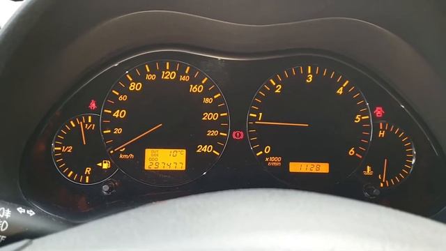 Toyota  Avensis - Dashboard  - Start UP