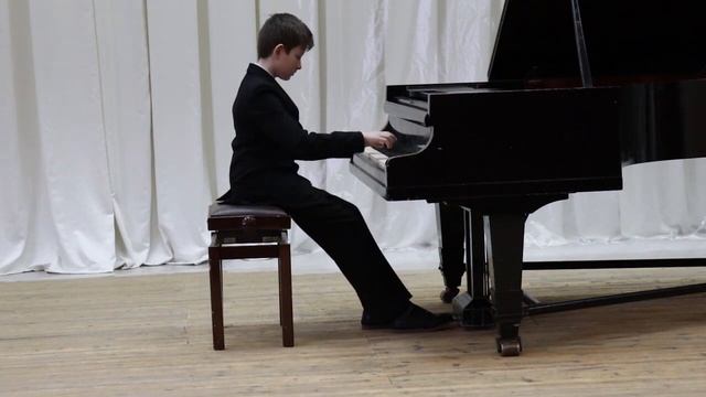 С праздником, милые женщины! смотреть онлайн