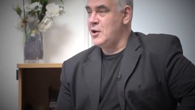 "Почему женщины выбирают не тех мужчин?" Владимир Раковский в проекте «На грани» смотреть онлайн