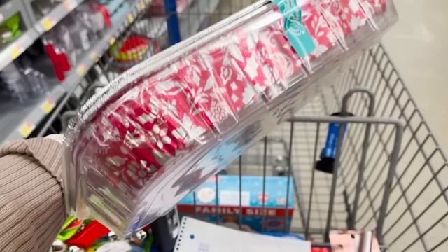 WHAT'S NEW AT WALMART | SHOP WITH ME | THE HOLIDAYS ARE HERE! смотреть онлайн