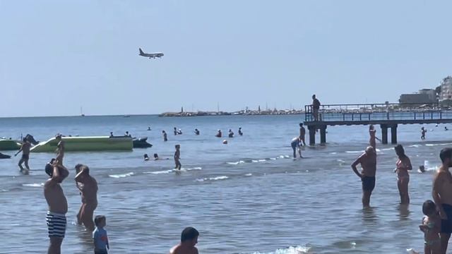 Interesting beaches/Mackenzie Beach/Larnaca/Cyprus смотреть онлайн