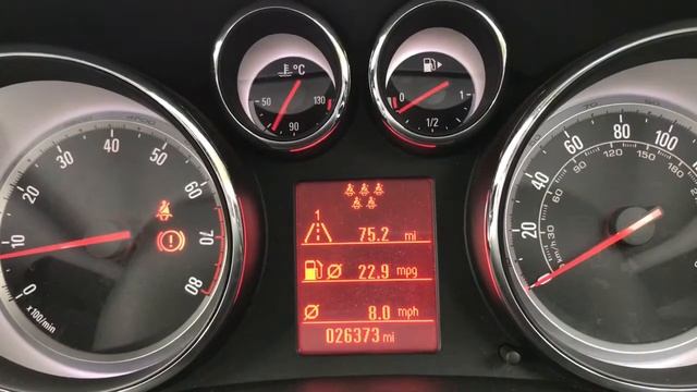 Fuel Economy Test...Vauxhall Zafira 1.4 Turbo Manual смотреть онлайн