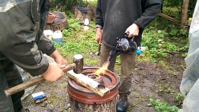 Т-25 Замена венца маховика смотреть онлайн