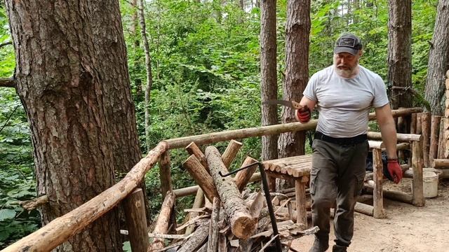 Землянка в диком лесу | Делаю пол на террасе | Рыба на решётке | бушкрафт | bushcraft. смотреть онлайн