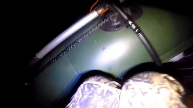 Ночная ловля сома на донку/В ночь на СОМА ! Рыбалка с ночевкой. смотреть онлайн