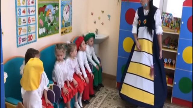 Презентация по ПДД "Лучшее обучающее занятие" МБДОУ ЦРР - детский сад "Аленький цветочек" смотреть онлайн