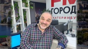 Дмитрий Варшавский, солист группы «Чёрный Кофе» на радио Город FM