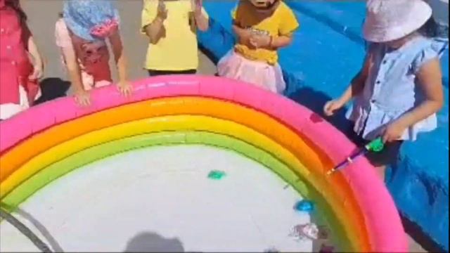 «Давайте подумаем, малыш!» смотреть онлайн