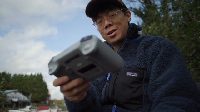 DJI Mavic 3 Classic - All You'd Need in a Drone for Less смотреть онлайн