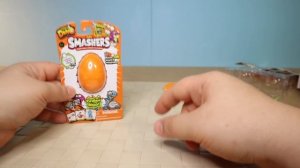 ЯЙЦО сюрприз ДИНОЗАВРЫ и Монстры СМЕШЕРС ZURU SMASHERS 3 series Dino