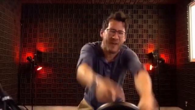 Joining a server in CSS in 2021 (but drake forgot to change the settings) смотреть онлайн