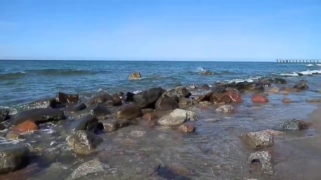 камни на пляже.... смотреть онлайн